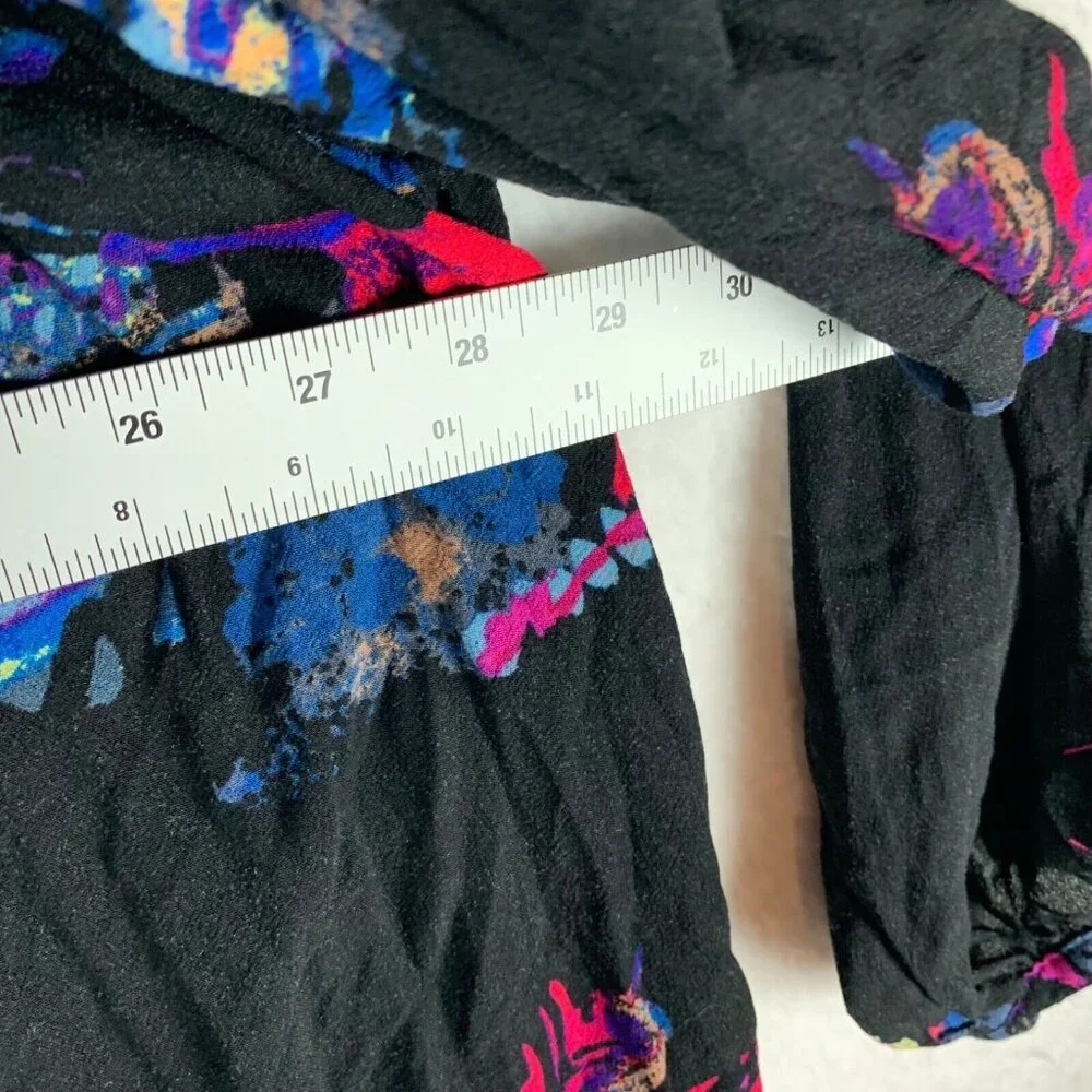 Free People Women's Meadow Lark Button Down‎ Black Floral Blouse Top Size S 9253